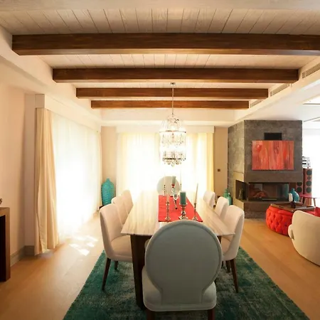 Vhillas Private Luxury Regnum Vila *