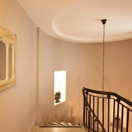 Vhillas Private Luxury Regnum Villa